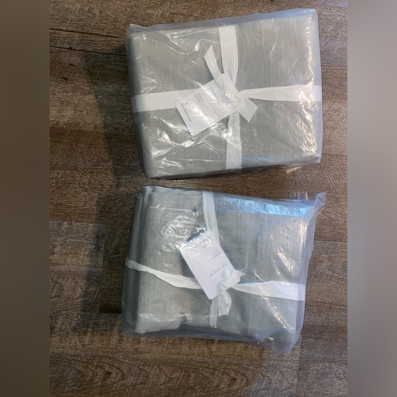 Pottery Barn Custom Emery linen 3 in 1 pole top curtains in flagstone - Picture 11 of 12